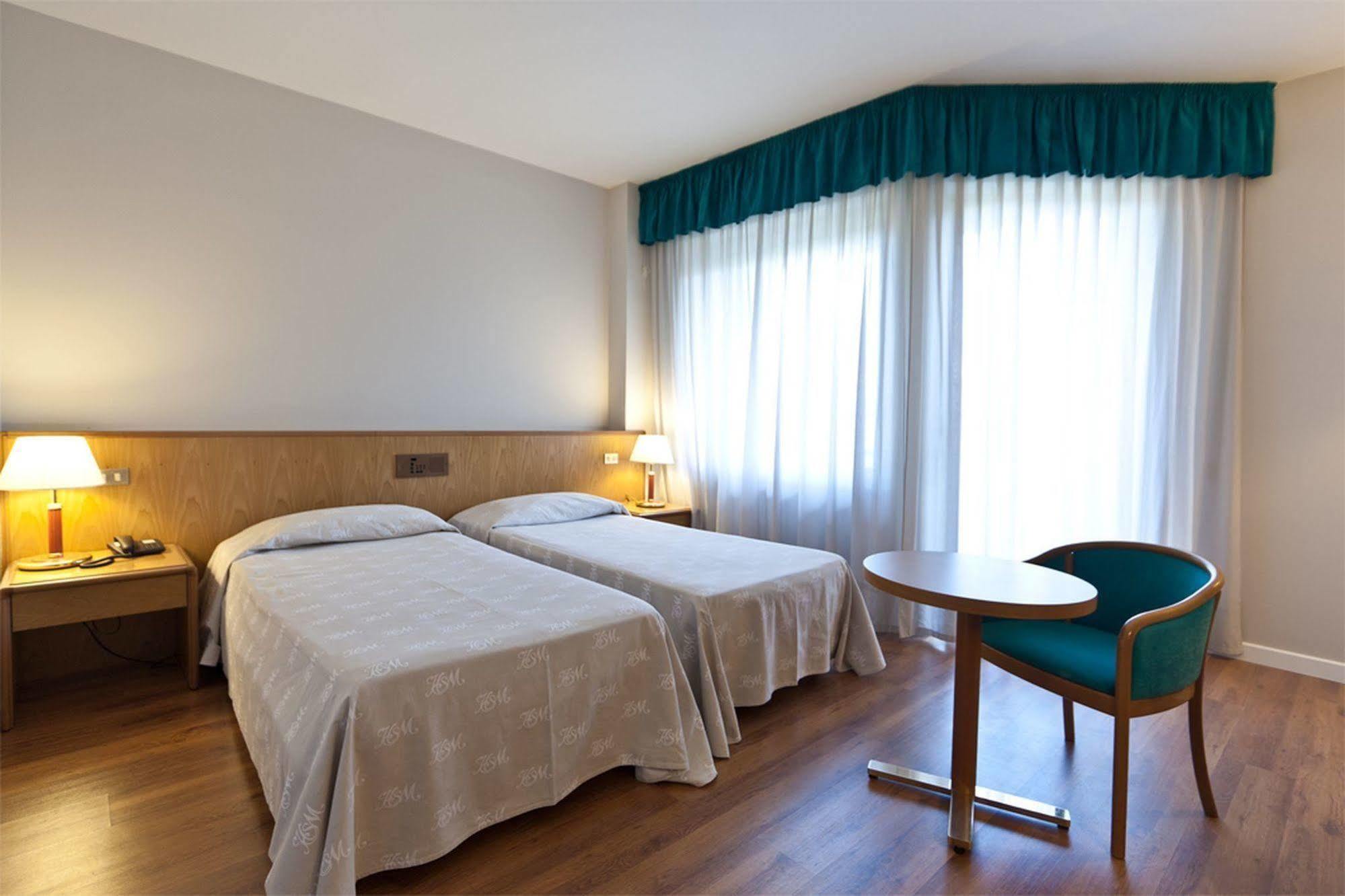 Hotel San Michele Caltanissetta Exterior photo